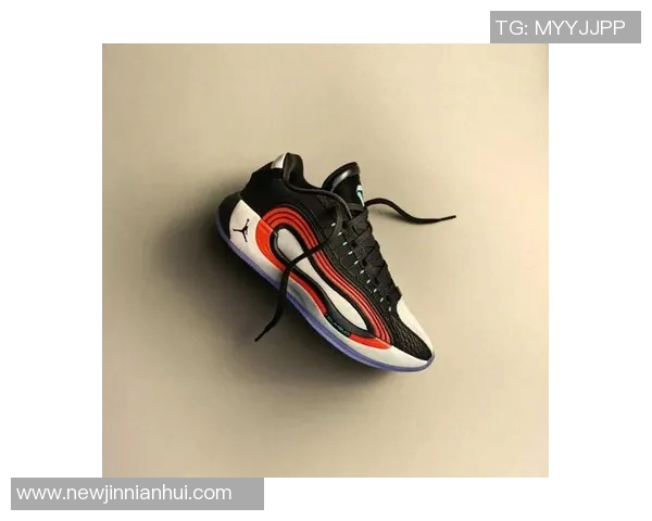 东契奇Luka5新鞋曝光与前代有何不同引发热议